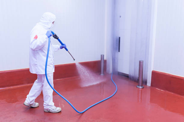 Best Factory Floor Cleaning  in Lake Lorraine, FL